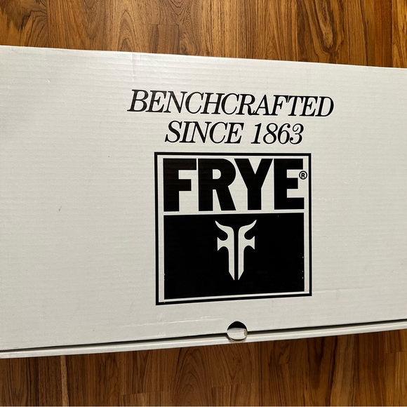 Frye Dorado Lug Riding Boot new in box size 9 women’s black leather fur lined - Picture 8 of 11